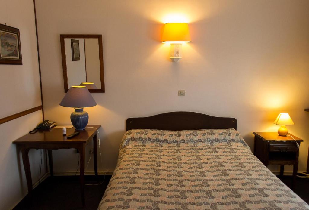 Compiègne Hotel De Flandre חדר תמונה
