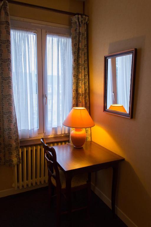 Compiègne Hotel De Flandre חדר תמונה